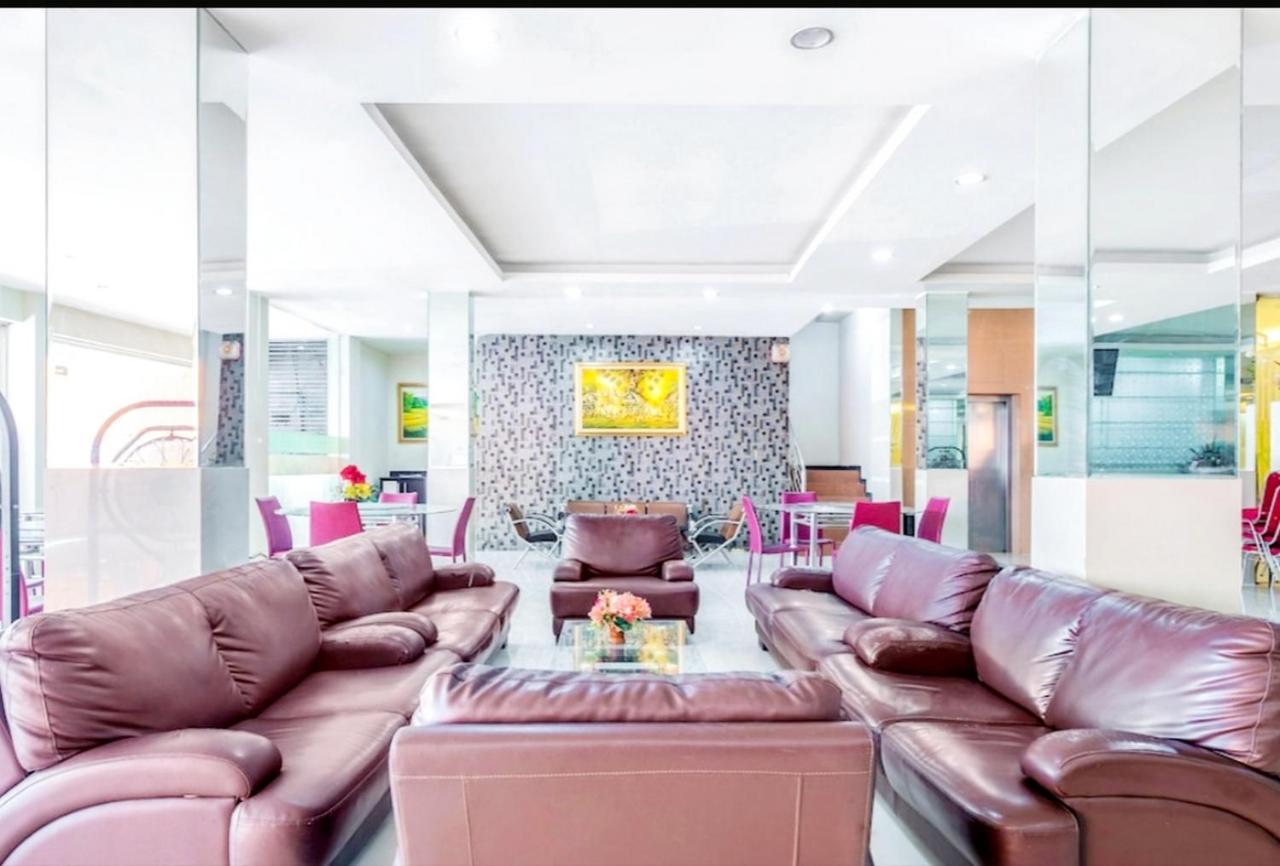 Agraha Andalas Hotel มากาซาร์ ภายนอก รูปภาพ