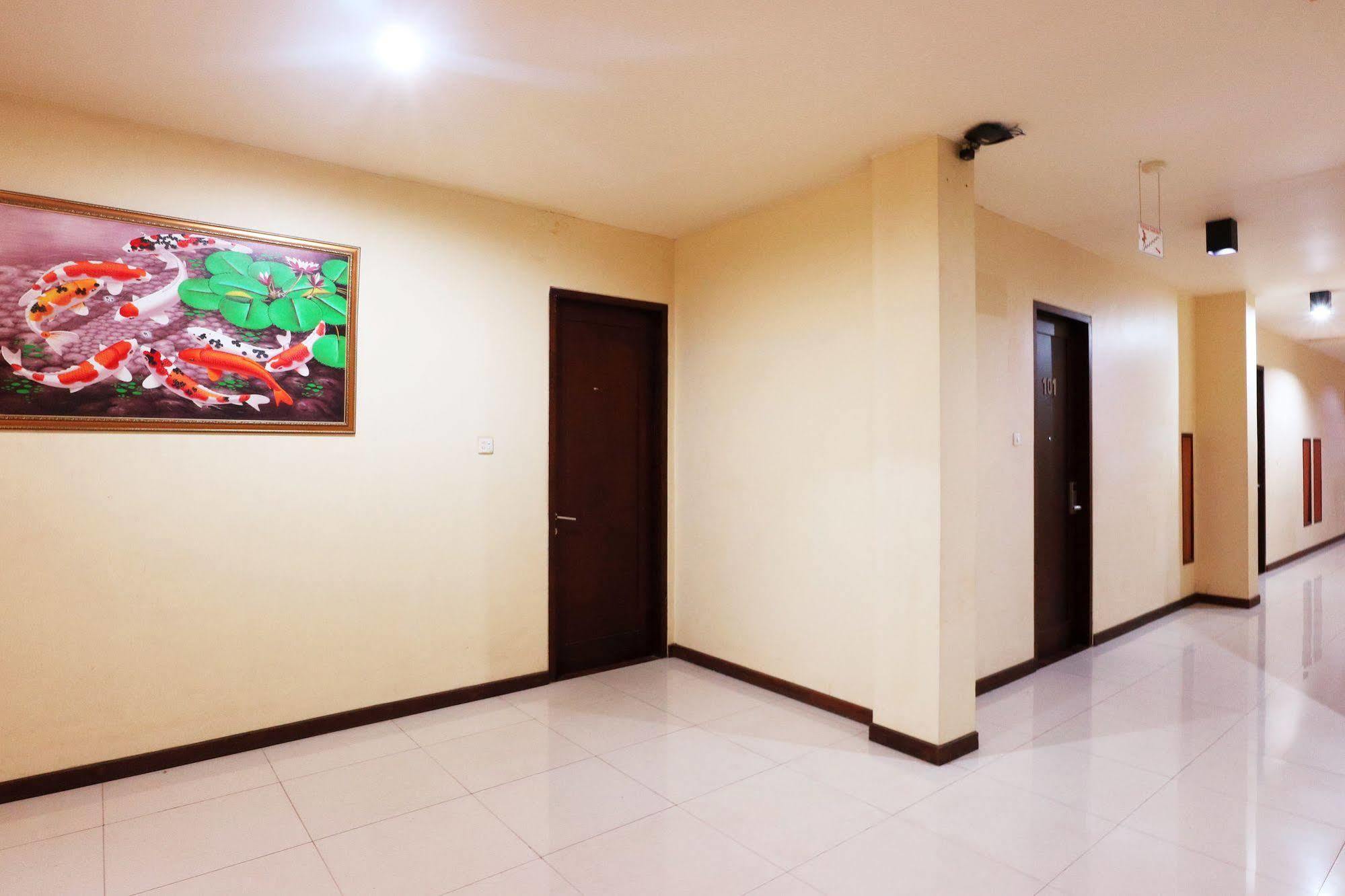 Agraha Andalas Hotel มากาซาร์ ภายนอก รูปภาพ