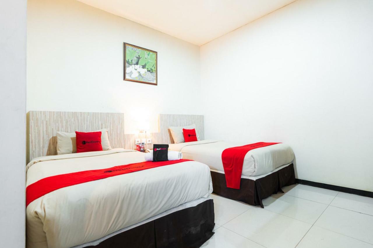 Agraha Andalas Hotel มากาซาร์ ภายนอก รูปภาพ