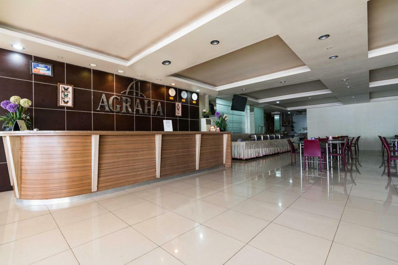 Agraha Andalas Hotel มากาซาร์ ภายนอก รูปภาพ