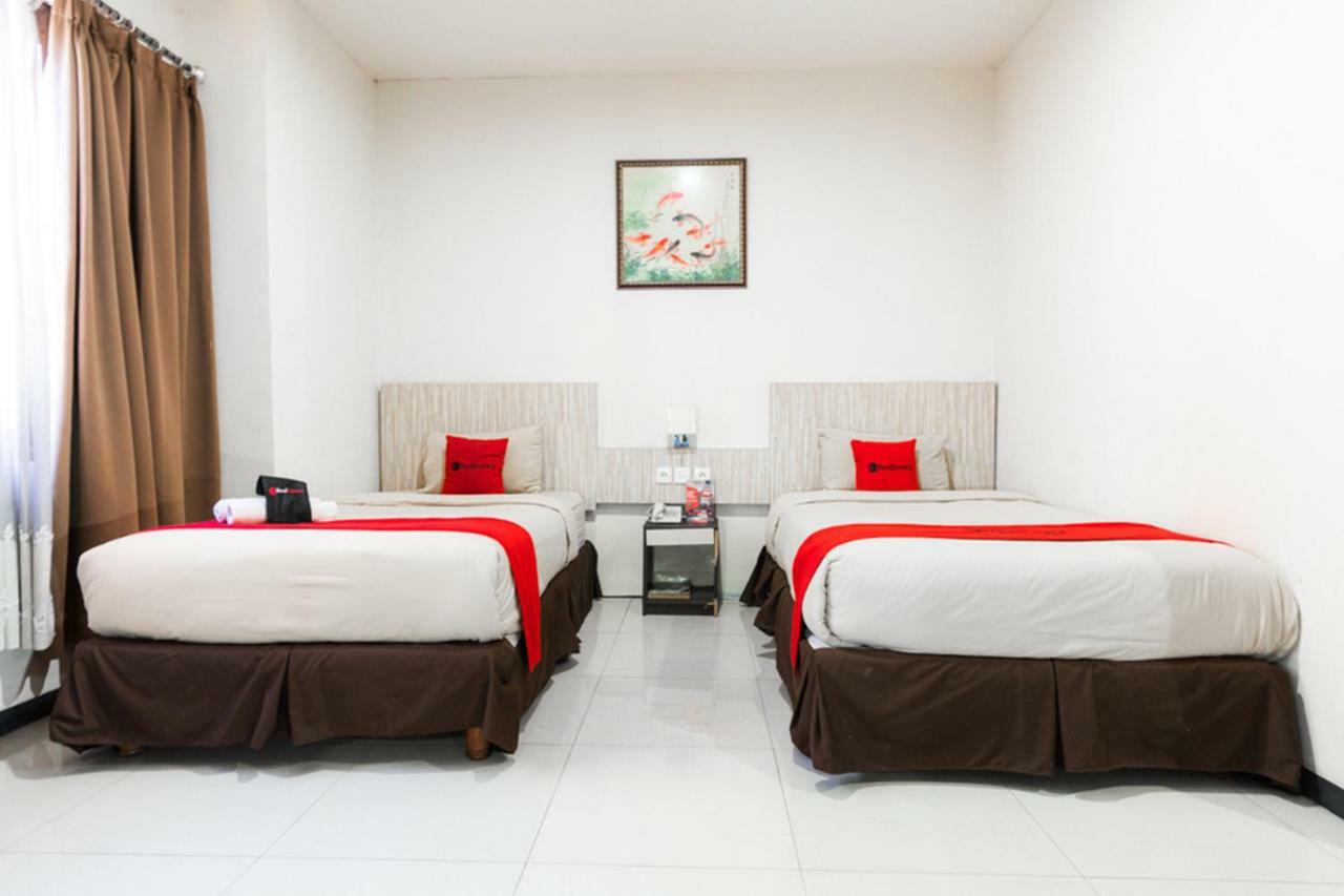 Agraha Andalas Hotel มากาซาร์ ภายนอก รูปภาพ