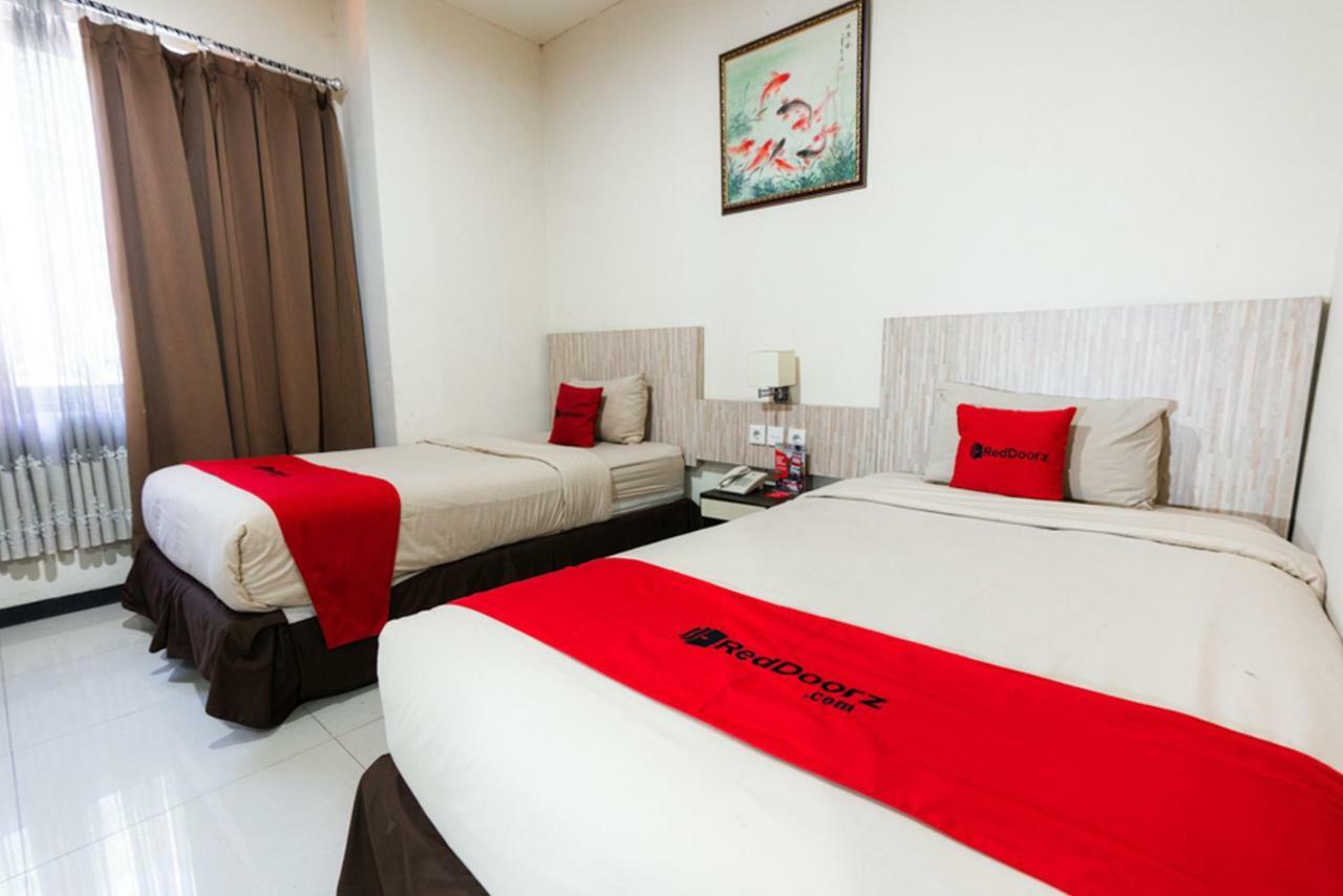 Agraha Andalas Hotel มากาซาร์ ภายนอก รูปภาพ