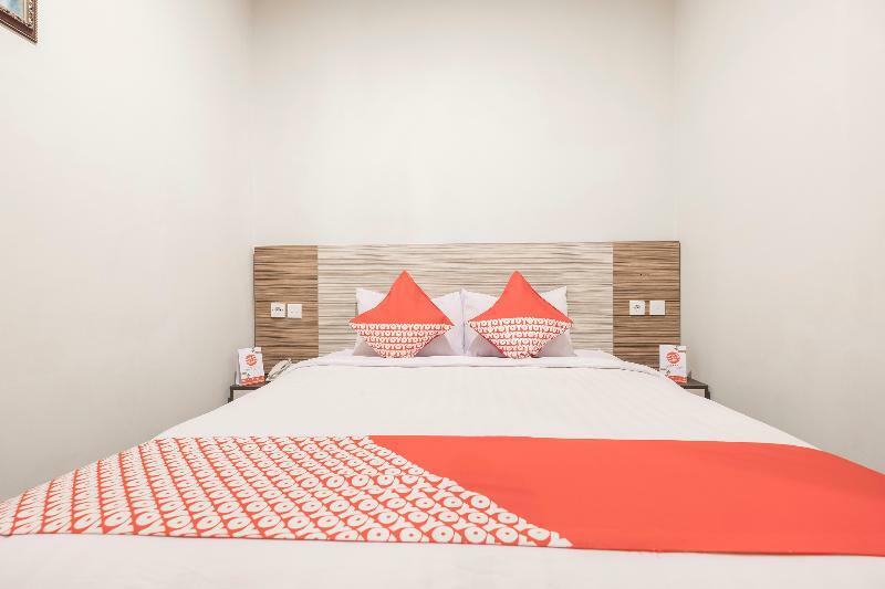 Agraha Andalas Hotel มากาซาร์ ภายนอก รูปภาพ