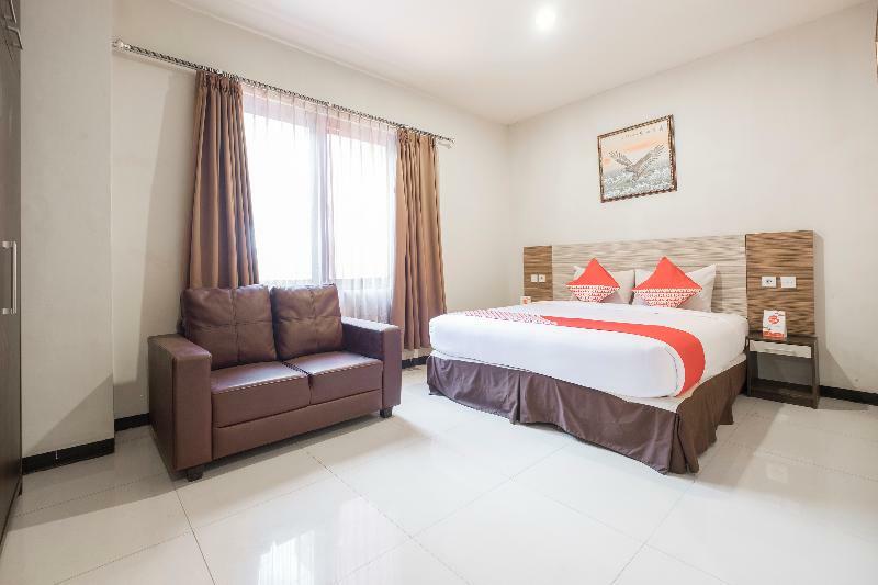 Agraha Andalas Hotel มากาซาร์ ภายนอก รูปภาพ