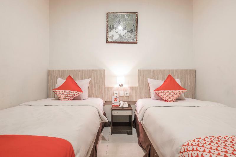 Agraha Andalas Hotel มากาซาร์ ภายนอก รูปภาพ